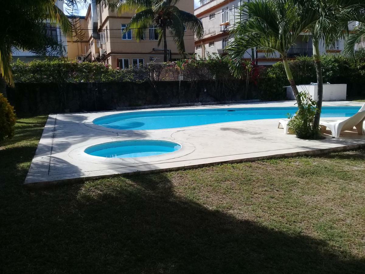 Escale Vacances Flic en Flac Exterior photo